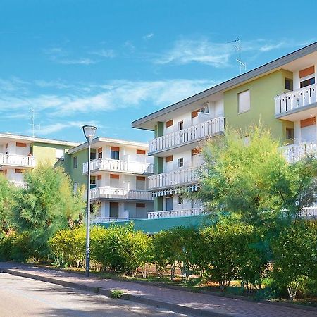 Appartamenti Diana Est ビビオーネ エクステリア 写真